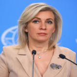 “هذه أبشع جملة لم أكن لأتخيل أني سأسمعها”. . زاخاروفا ترد على تصريحات ميرتس بخصوص إسرائيل وإيران