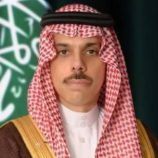 وزير الخارجية السعودي يتلقى اتصالاً هاتفياً من نظيره بالمملكة المتحدة