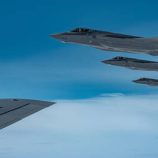 بريطانيا تعتزم شراء 12 مقاتلة أمريكية F-35A قادرة على حمل قنابل نووية تكتيكية