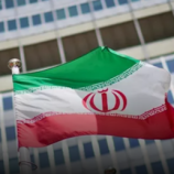 البرلمان الإيراني يصوت لحظر “ستارلينك” والسلطات تهدد بسجن وجلد المستخدمين