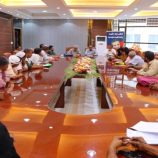 الزهري يؤكد على تعزيز دور اللجان المجتمعية في خدمة أحياء خور مكسر