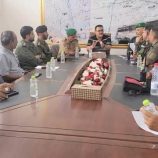 اللجنة الأمنية بالمنصورة تناقش السبل الكفيلة لتحسين مستوى الأداء الأمني