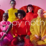 انهيار مبيعات جاغوار بنسبة 97% بعد حملة إعادة الهوية الجذرية المثيرة للجدل