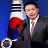 ممثلو ادعاء في كوريا الجنوبية يقدمون طلبًا لاحتجاز يون