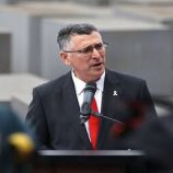 استقالة وزير الخارجية الإسرائيلي جدعون ساعر من الكنيست (صورة)