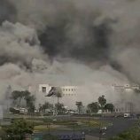 خلال بث مباشر..  فيديو يوثق غارة إسرائيلية تستهدف مبنى هيئة الأركان السورية في دمشق