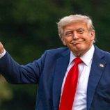 صحيفة فرنسية: تلويح ترامب بعقوبات جديدة ضد روسيا سيضر باقتصاد بلاده والاتحاد الأوروبي