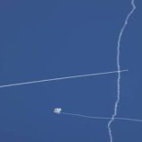 الجيش الإسرائيلي يعلن اعتراض مسيرة أطلقت من اليمن