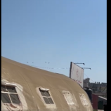 مراسلنا: الإمارات والأردن يسقطان مساعدات من الطائرات على قطاع غزة