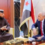 الكثيري يطلع على جهود وزارة الأوقاف لتوحيد الخطاب الديني