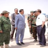 محافظ شبوة يتفقد مشاريع خدمية في عتق ويشيد بالدعم الإماراتي