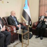 نائب رئيس الهيئة الوطنية للإعلام الجنوب يلتقي وفد منتدى الشرق الأوسط في العاصمة عدن