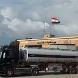 شاحنتان محملتان بالوقود ستدخلان غزة
