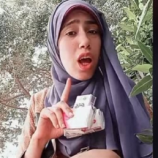 مصر.. والد البلوغر علياء المقبوض عليها يكشف معلومات صادمة