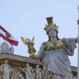 البرلمان النمساوي يطالب بتوضيحات حول القطارات المهداة لكييف وسط انتقادات حادة للحكومة