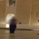 تركيا.. قبلة في مسجد تودي بسائحين روسيين إلى الاحتجاز (فيديو)