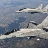 أوكرانيا تحذر.. طائرات روسية تدخل المجال الجوي البولندي