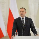 الرئيس البولندي يوقع مرسوماً بالموافقة على نشر قوات الناتو في وارسو