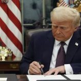 ترامب يفوض وزارة الحرب باستخدام القوة الكاملة للتصدي لهجمات “أنتيفا” في بورتلاند