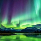 الشفق القطبي يزين سماء موسكو وبطرسبورغ