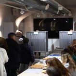 استطلاع: حركة المعارضة “آنو” تتصدر الانتخابات البرلمانية التشيكية