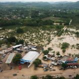 مقتل 44 على الأقل جراء أمطار غزيرة وفيضانات في المكسيك