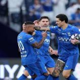 في موقف غريب.. نجم الهلال السعودي يرمي البيض على منزل زميله بالفريق (فيديو)