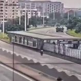 كولومبيا.. اشتباكات عنيفة أمام السفارة الأمريكية