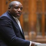 وثائق سرية تكشف المستور.. الخارجية البريطانية تتحدى قرار وزيرها بشأن إسرائيل