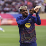 لامين جمال على رأس قائمة برشلونة لمواجهة جيرونا