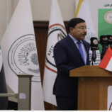 محافظ البنك المركزي يحدد حجم ديون بلاده ويعلق على تزايد العجز المالي