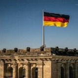 زعيمة حزب ألماني تنتقد الحكومة وتؤكد على استدعاء سفيرها بعد قرار بولندا حول “السيل الشمالي”