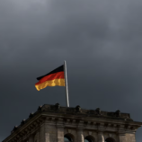 ألمانيا تستدعي سفيرها في جورجيا