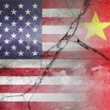 الصين تدعو الولايات المتحدة إلى تسوية النزاعات التجارية على أساس المساواة