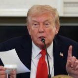 “إبرام صفقة”.. ترامب يحدد مخرجا لسلطات كييف للخلاص من الهزيمة أمام روسيا