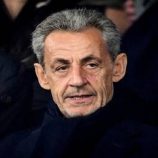 ساركوزي سيأتي إلى السجن يوم الثلاثاء بنفسه ليمضي عقوبة 5 سنوات