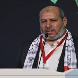 الحية يشكو صعوبة استخراج جثث الأسرى الإسرائيليين