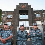 أرمينيا.. المحكمة تضع رئيس بلدية غيومري رهن الاعتقال لمدة شهرين