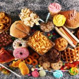 دراسة تكشف السر وراء عدم قدرتنا على التوقف عن تناول الأطعمة الضارة