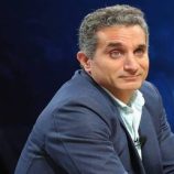 باسم يوسف يرد على اتهامه بالجاسوسية