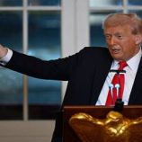 ترامب: ضجيج بناء قاعة الرقص في البيت الأبيض موسيقى تدندن في أذني (فيديو)