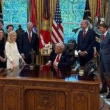 ترامب يتسلم جائزة “مهندس السلام” من مؤسسة “نيكسون”