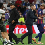 الكشف عن شرارة الشجار.. تفاصيل صادمة للمشادة الحادة بين فينيسيوس ولامين جمال بعد الكلاسيكو (فيديو)