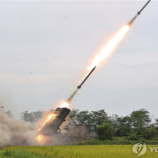 تزامنا مع زيارة هيغسيث للمنطقة الأمنية.. بيونغ يانغ تطلق صواريخ بالبحر الأصفر