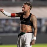 إصابة نيمار تهدد مستقبل سانتوس في الدوري البرازيلي