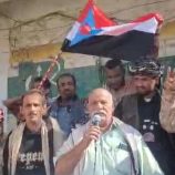 لودر: الشيخ صالح الخضر أمصاد يلقي كلمة أمام المعتصمين في مخيم المنطقة الوسطى