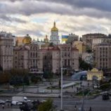 نائب أوكراني يدعو كييف للمماطلة في مفاوضات السلام