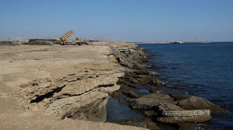 طهران: من يشككون في سيادة إيران على الجزر الثلاث يعرضون مصالحهم الحالية والمستقبلية للخطر