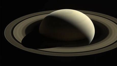 حلقات زحل تكشف أسرارها!