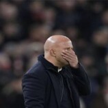 ستيفن جيرارد يعلن موقفه من خلافة سلوت في ليفربول